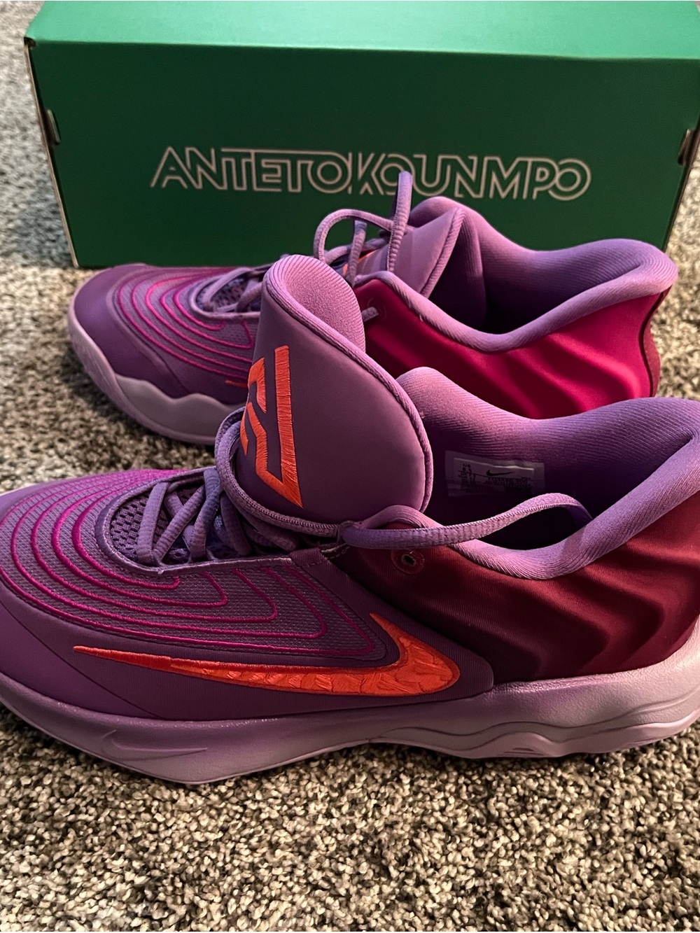 Nike Men's Purple and Pink Athletic Shoes with Orange Swoosh